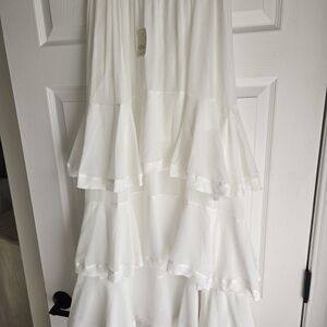 Elegant White Tiered Skirt